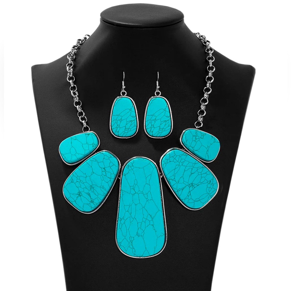 2019 Paparazzi Zi Collection ‘Monumental’ Turquoise Statement Necklace/Earrings